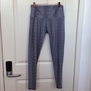 ONZIE FLOW Leggings Black Gray Snakeprint M/L